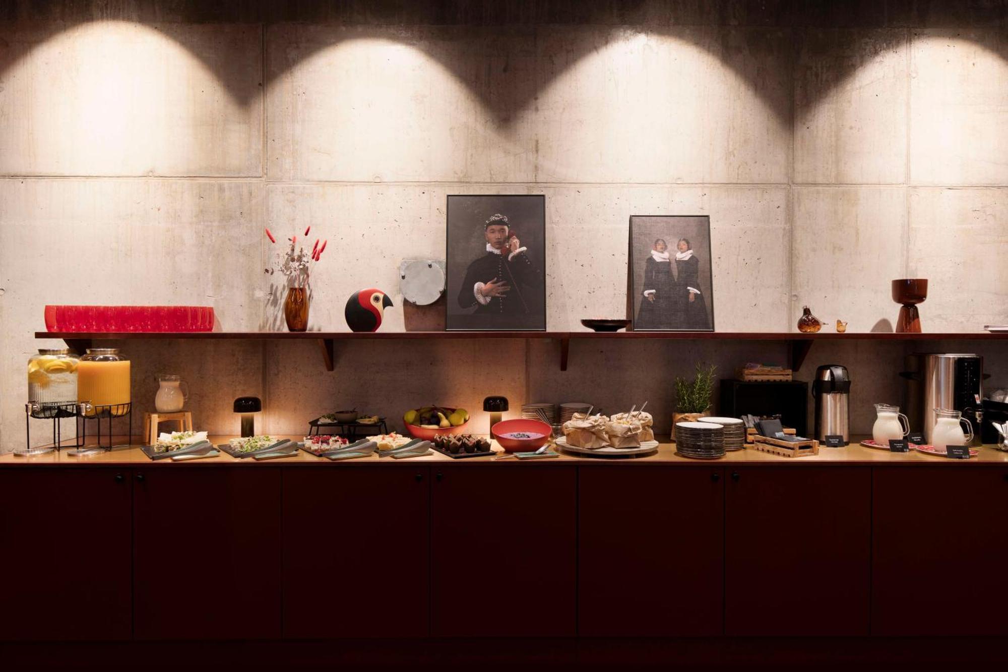 Radisson Red 4* Helsinki